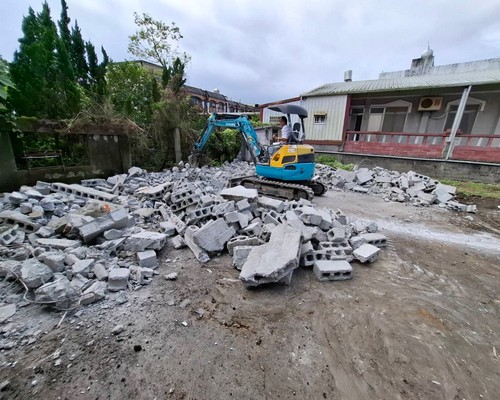 花蓮裝修前拆除, 花蓮拆除工程, 花蓮房屋拆除, 花蓮怪手拆除, 花蓮拆除清運, 花蓮房屋修繕工程, 花蓮室內拆除, 花蓮隔間牆打除, 花蓮裝潢拆除, 花蓮木作拆除運棄