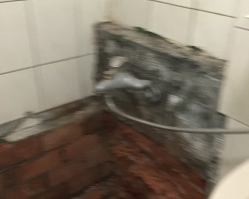 花蓮浴缸拆除, 花蓮浴室防水, 花蓮浴室防水施作, 花蓮浴室整修, 花蓮泥作粗胚, 花蓮泥作細胚, 花蓮浴室防水工程, 花蓮老屋翻新, 花蓮房屋修繕, 花蓮浴室翻新施工, 花蓮磁磚打除, 花蓮打除清運