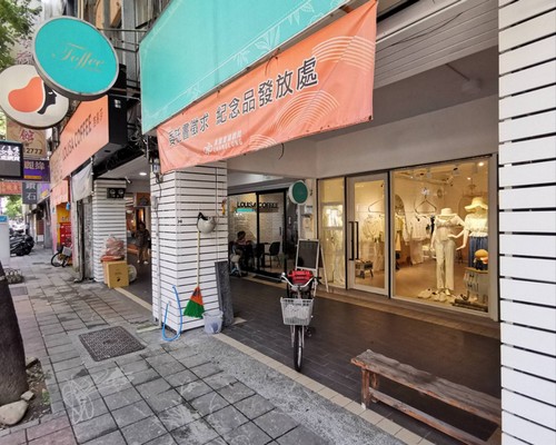 花蓮白色仿木板材, 花蓮塑木, 花蓮人工仿木, 花蓮塑木板材, 花蓮塑木板價格?, 花蓮戶外塑木板, 花蓮塑膠仿木, 花蓮新城鄉塑木造景, 花蓮新城鄉仿木格柵, 花蓮新城鄉戶外家具, 花蓮新城鄉仿木隔柵, 花蓮新城鄉仿木圍籬